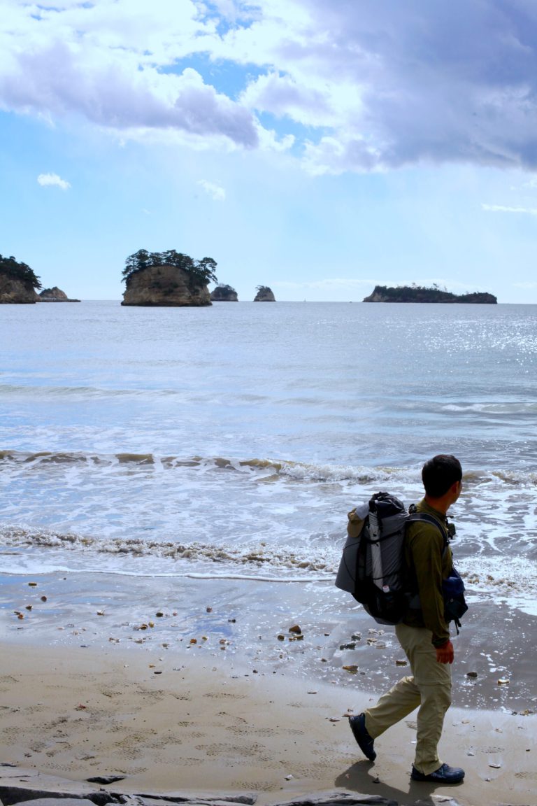 渡船と歩きで浦戸諸島を巡る旅【日帰り】