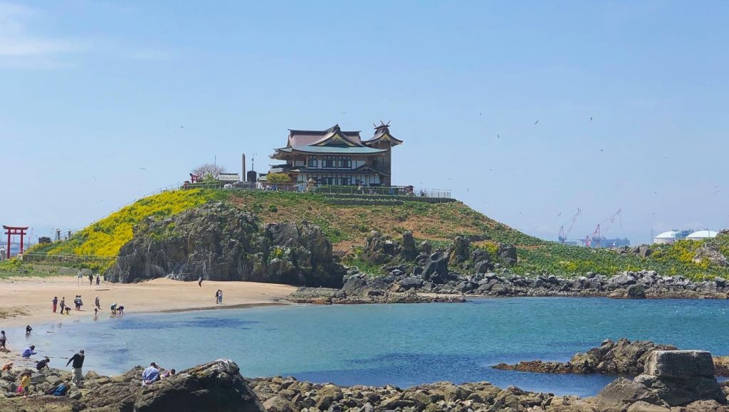 ジブリの世界を歩いているような蕪島