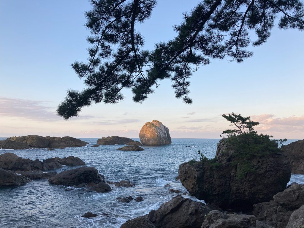 白岩