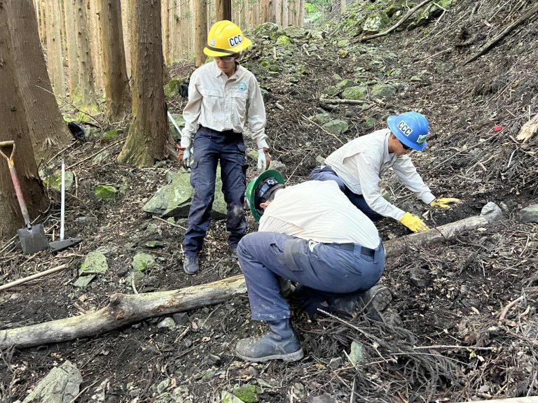 CCCとの協働トレイルメンテナンス_釜石市_石塚峠編②